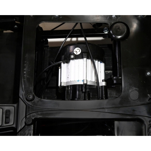 pojazd na akumulator  A021B